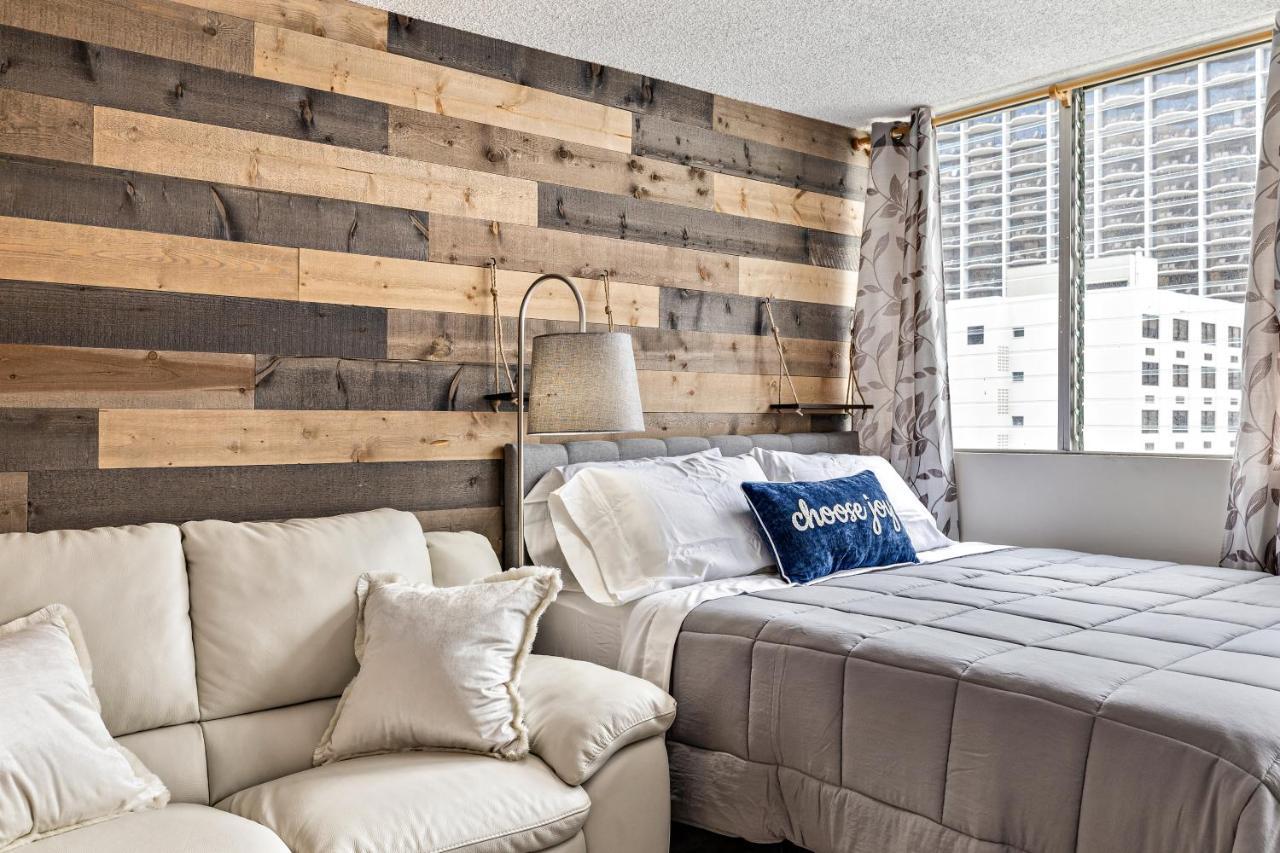 Modern Waikiki Condo Perfect For Beach Getaway! Honolulu Dış mekan fotoğraf